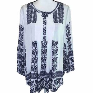 PALE SKY PLUS SIZE HIGH LOW TUNIC BUTTONS AT NECK LONG SLEEVES IVORY NAVY BLUE